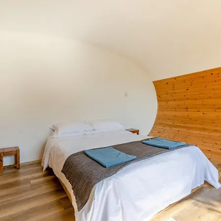 Resort Atlantic Farm Surf Pods Bude